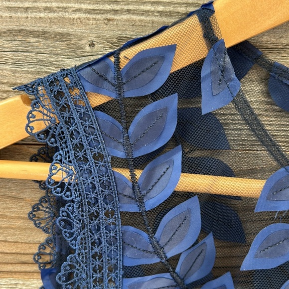 Bronx & Banco Blue Saba Leaf Appliqué Lace Midi Dress Size Small - Picture 6 of 12